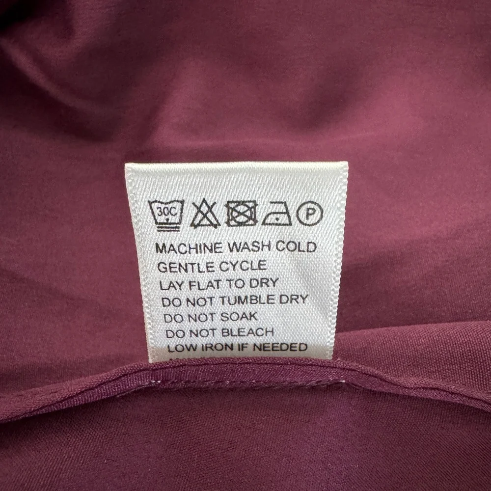 Ivy City Co Stephanie Dress Small Burgundy Floral Smocked Cottagecore Romantic - Picture 12 of 12